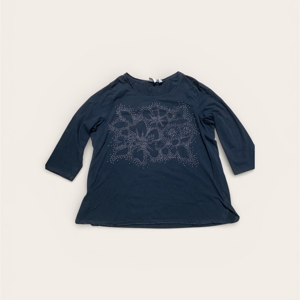 Elegant Black 3/4 Sleeve Women's Tee